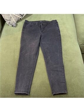 Black Slim Women’s Jeans